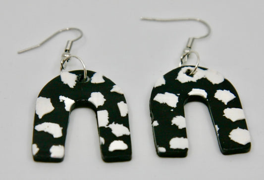 Cow Print Hooks 1 - Arch