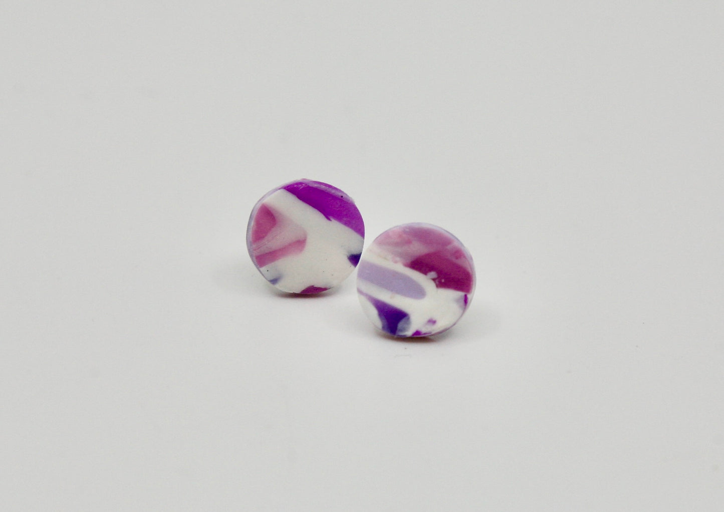 Marbled Long Live Studs - Circle